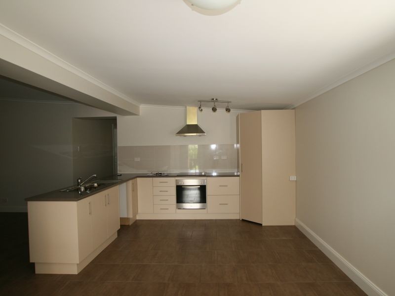 64 George Street, Moonta SA 5558