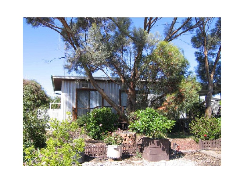 26 Cunliffe Street, Port Hughes SA 5558