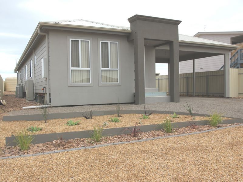 25 Islesworth Street, Wallaroo SA 5556