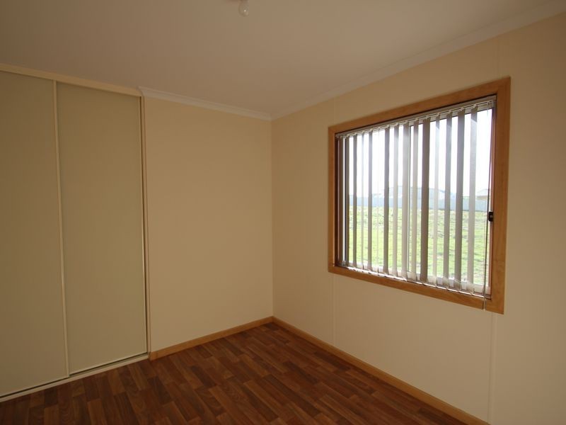 25 Islesworth Street, Wallaroo SA 5556