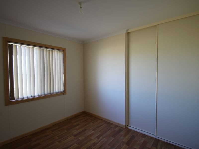 25 Islesworth Street, Wallaroo SA 5556