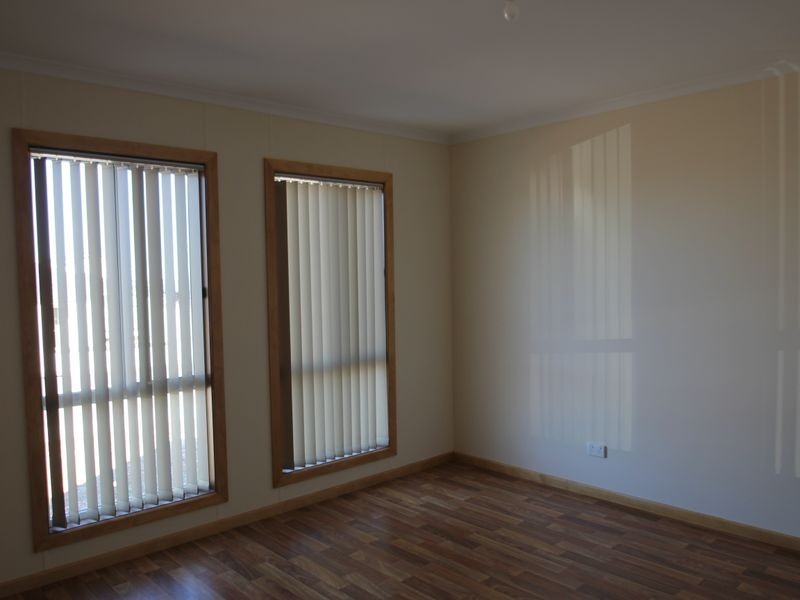 25 Islesworth Street, Wallaroo SA 5556