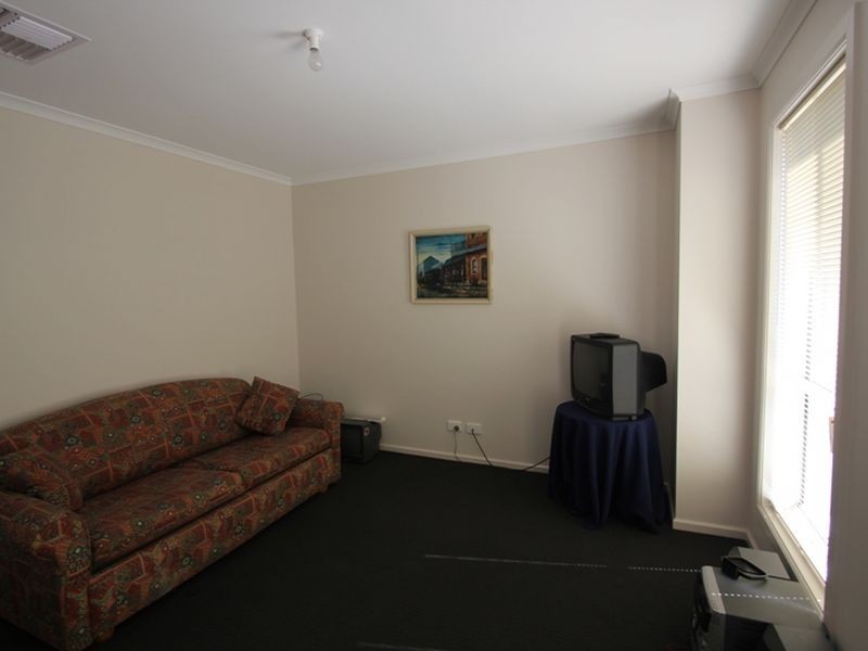 2a Clarke Street, Wallaroo SA 5556