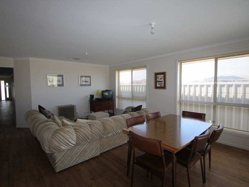 2a Clarke Street, Wallaroo SA 5556