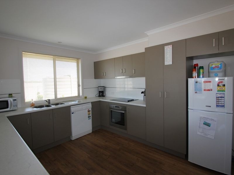 2a Clarke Street, Wallaroo SA 5556