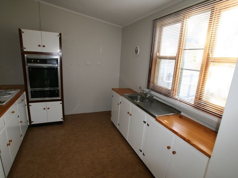 54 Caroline Street, Moonta SA 5558