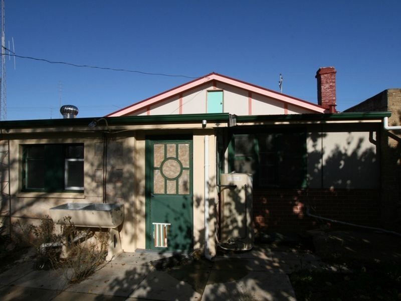 54 Caroline Street, Moonta SA 5558