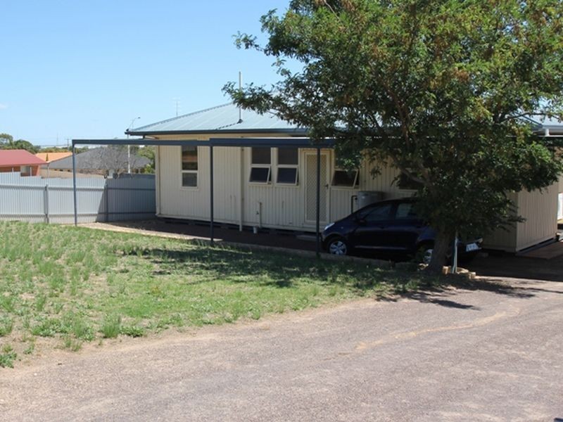 17 Calstock Street, Moonta Bay SA 5558
