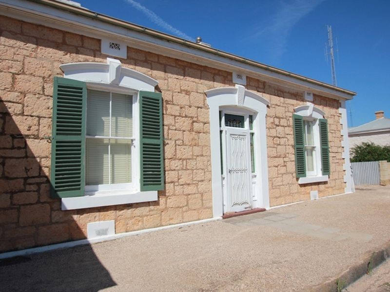 66 Robert Street, Moonta SA 5558