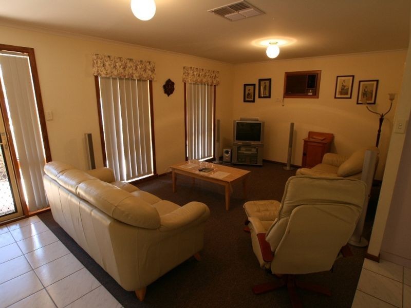 2 Cowling Court, Port Hughes SA 5558