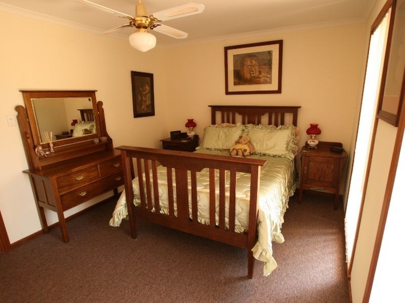 2 Cowling Court, Port Hughes SA 5558