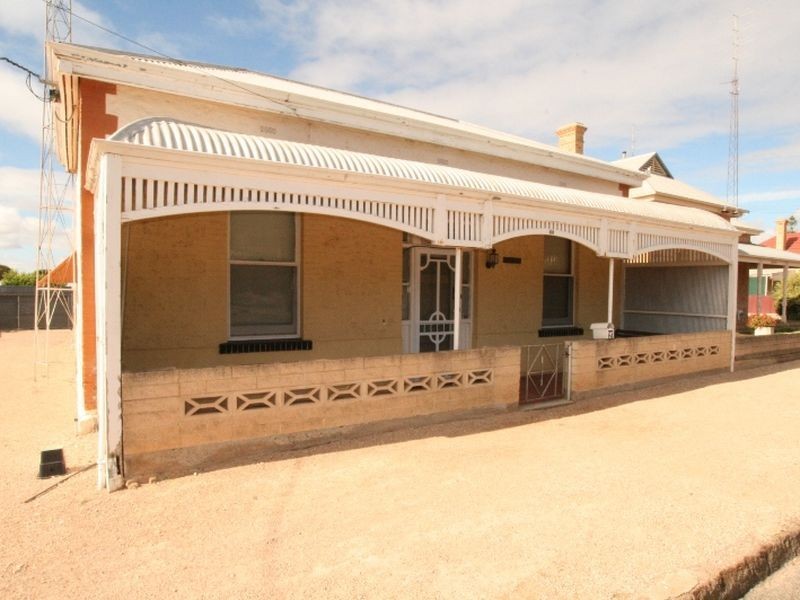 64 Robert Street, Moonta SA 5558