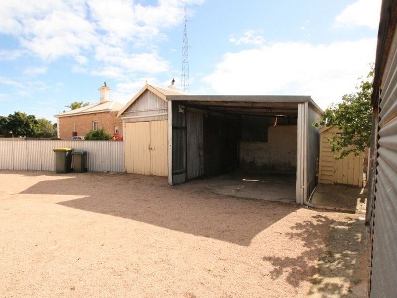 64 Robert Street, Moonta SA 5558