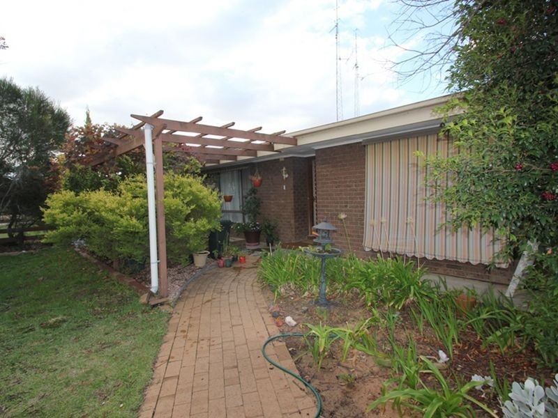 18 Cornwall Street, Kadina SA 5554