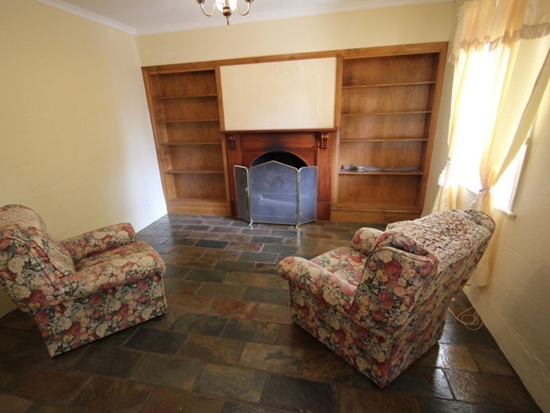 87a Robert Street, Moonta SA 5558