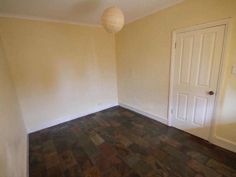 87a Robert Street, Moonta SA 5558