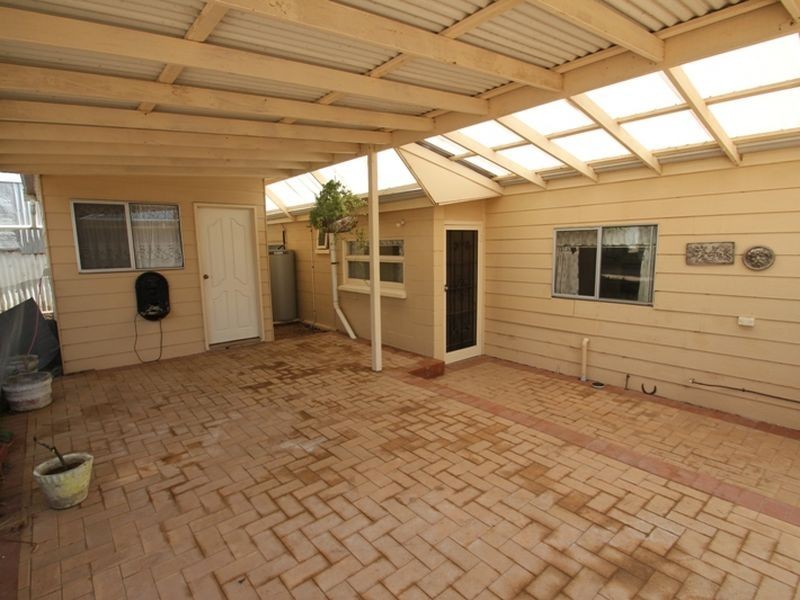 87a Robert Street, Moonta SA 5558