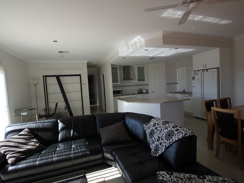 39 Islesworth Street, Wallaroo SA 5556