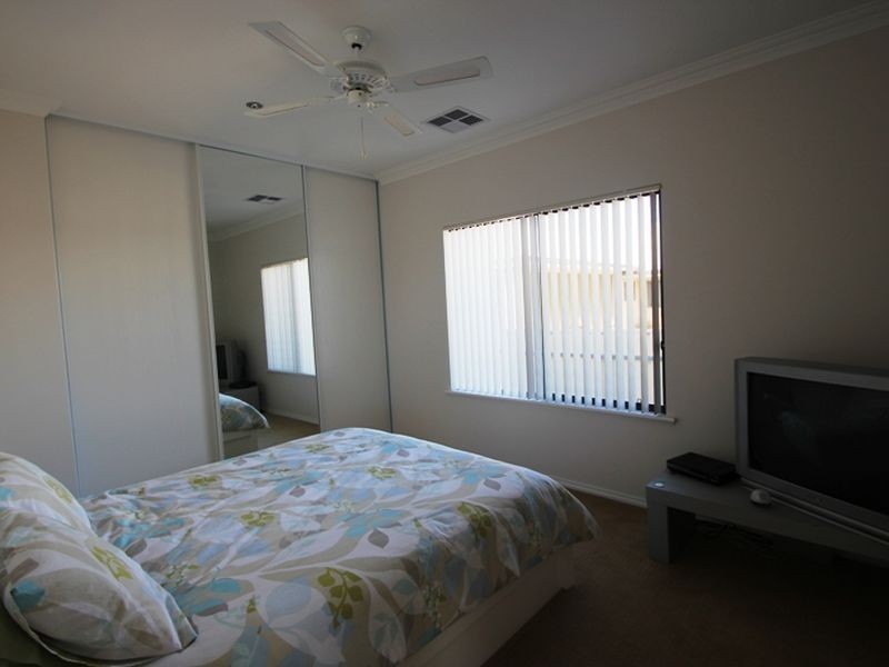39 Islesworth Street, Wallaroo SA 5556