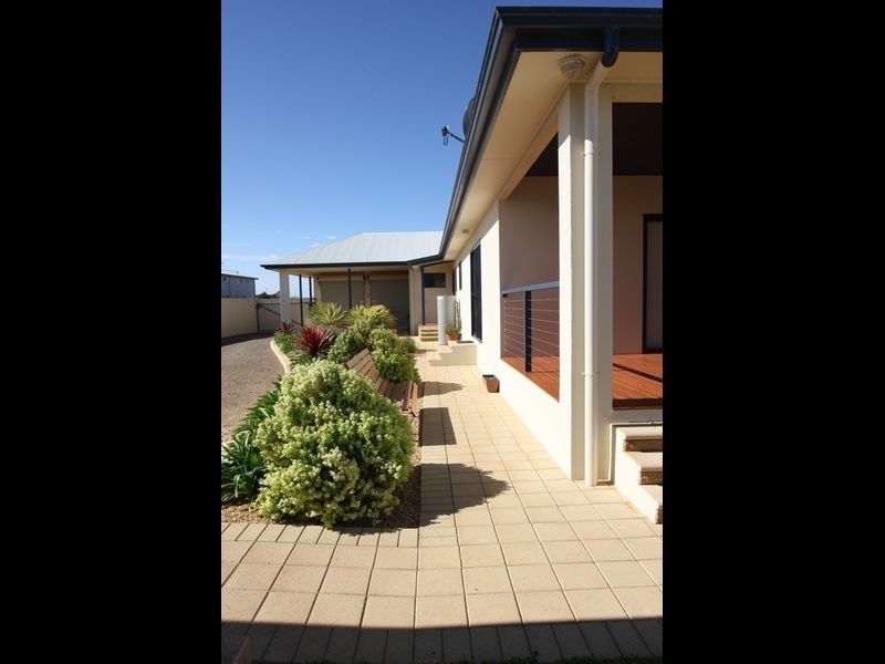 39 Islesworth Street, Wallaroo SA 5556