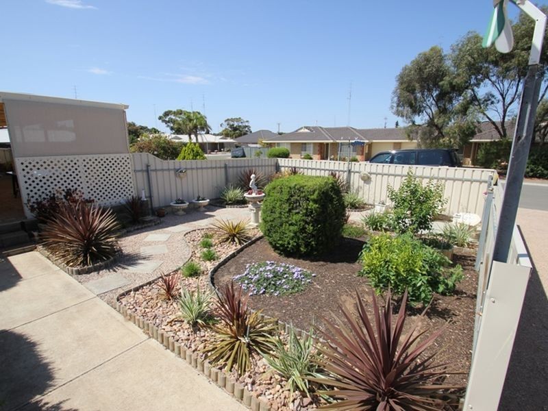 2 Marilyn Street, Moonta Bay SA 5558
