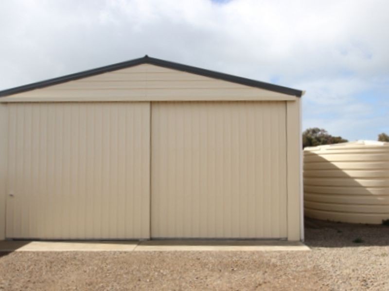 38 Lyndon Avenue, Moonta Bay SA 5558