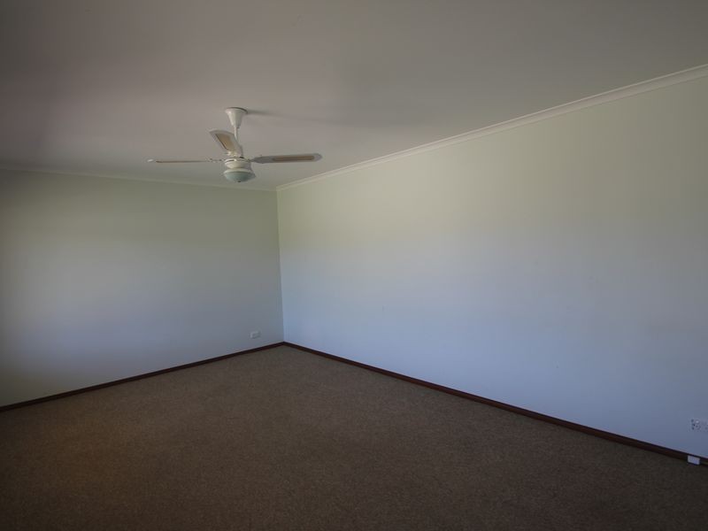 6 Gilmore Crescent, Wallaroo SA 5556