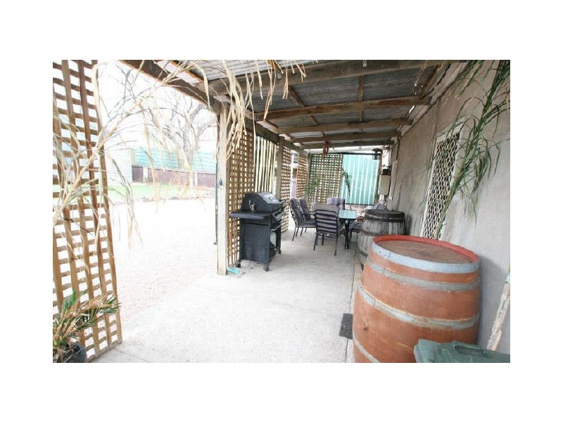 121 Bay Road, Moonta Bay SA 5558