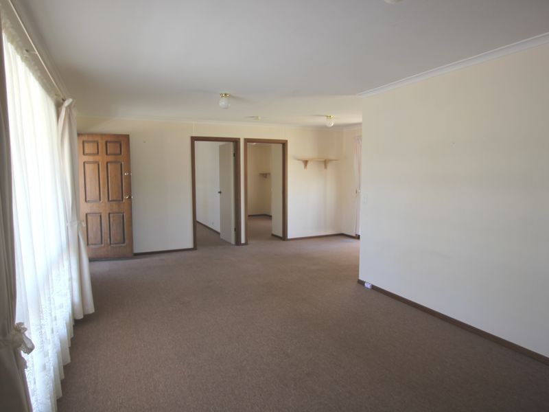 24 Woodforde Drive, Wallaroo SA 5556