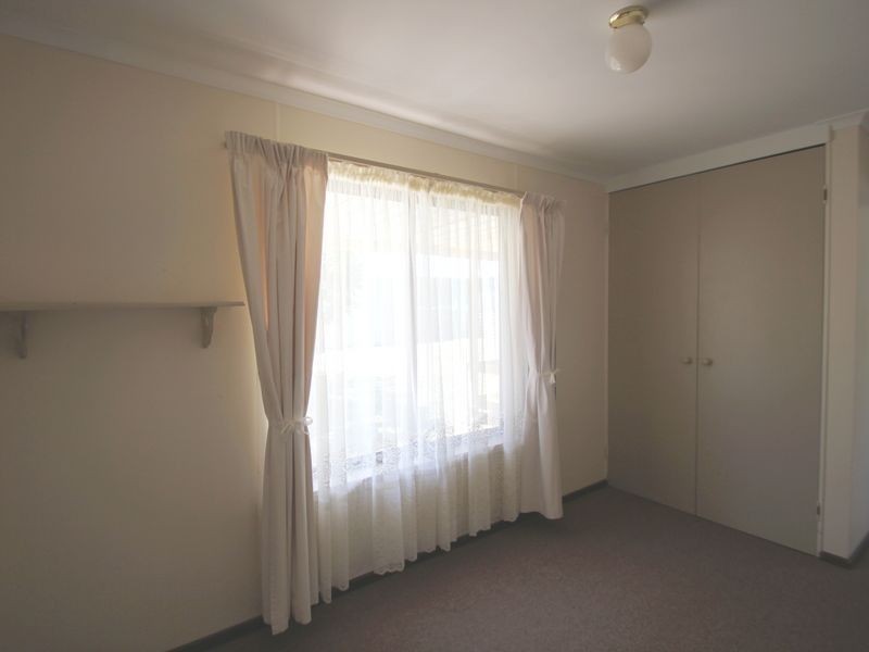 24 Woodforde Drive, Wallaroo SA 5556