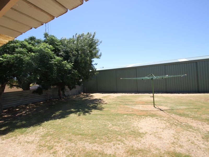 24 Woodforde Drive, Wallaroo SA 5556