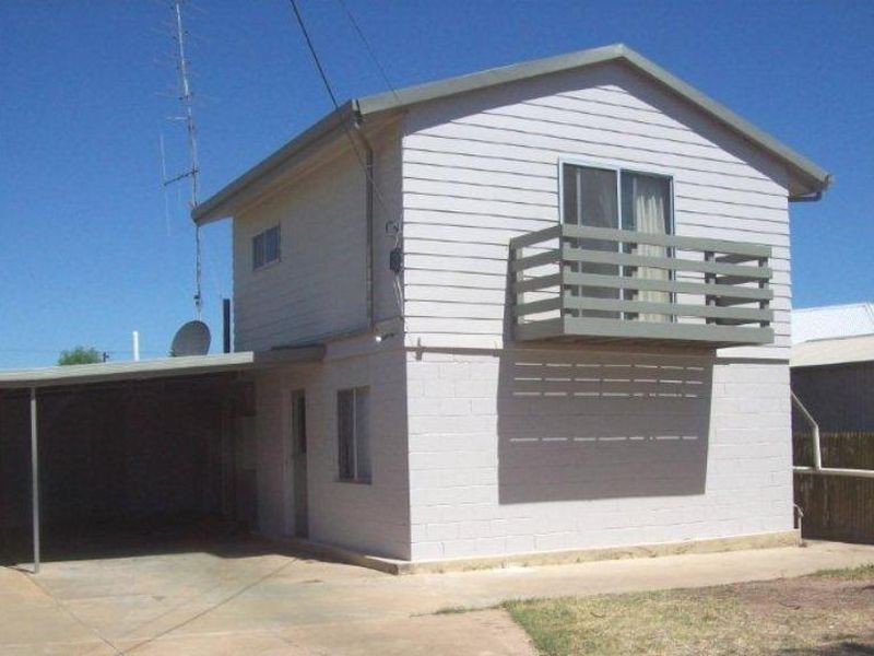 1 Woodforde Drive, North Beach SA 5556