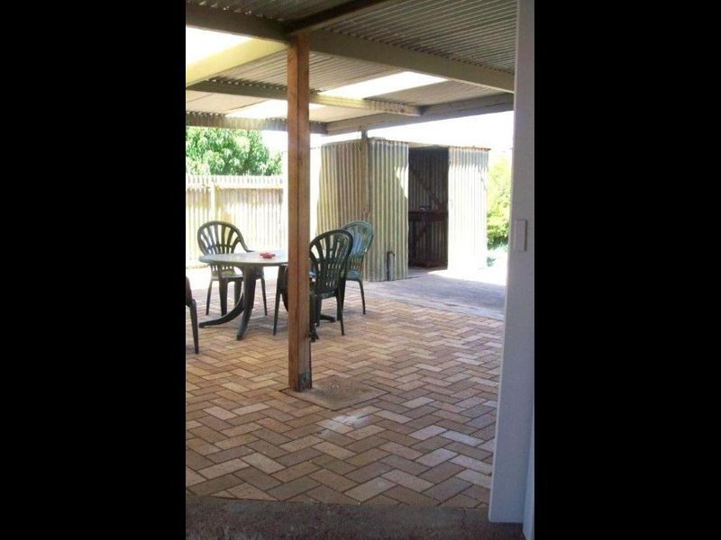 1 Woodforde Drive, North Beach SA 5556