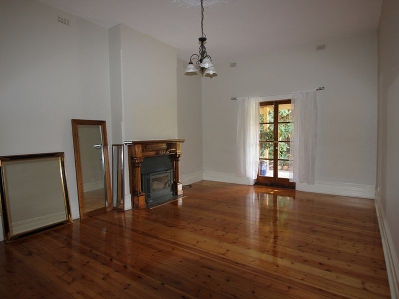 4 Hall Street, Wallaroo SA 5556