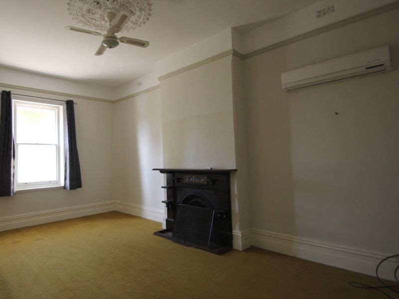 4 Hall Street, Wallaroo SA 5556