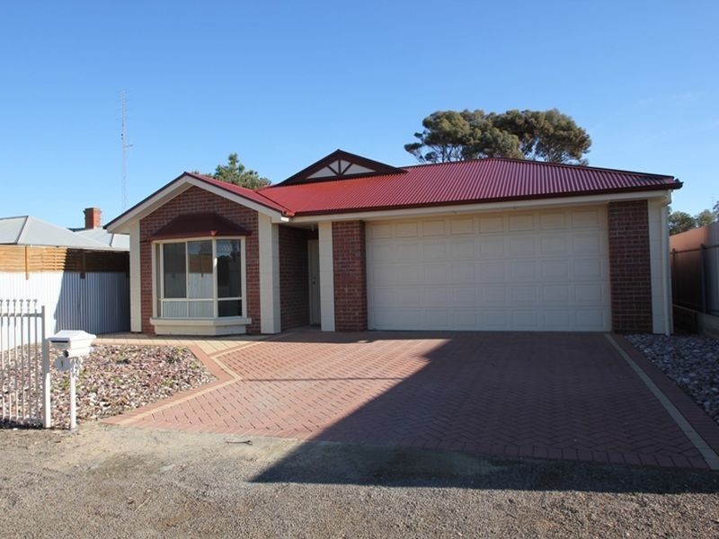 1 Santo Terrace, Wallaroo SA 5556
