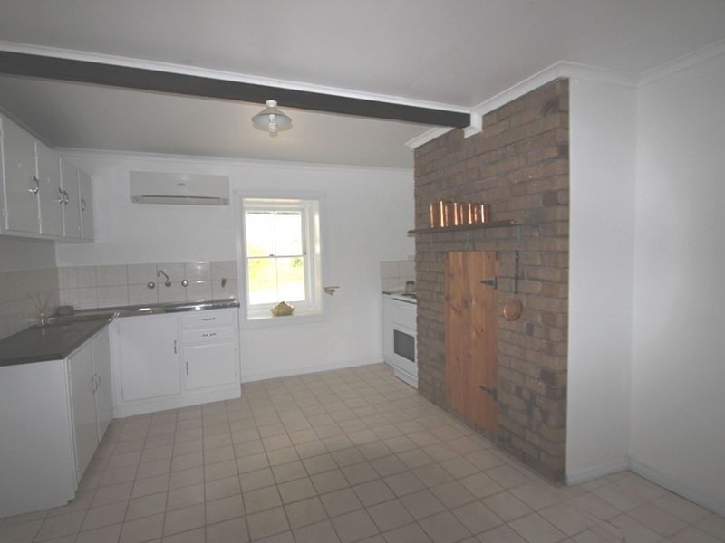 60 Mitchell Street, Moonta Mines SA 5558