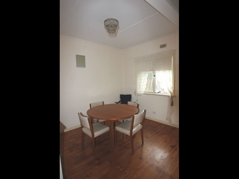 6 Kerley Street, Port Broughton SA 5522
