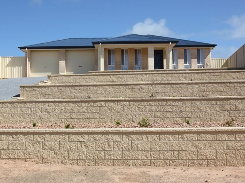 46 Gilmore Crescent, Wallaroo SA 5556