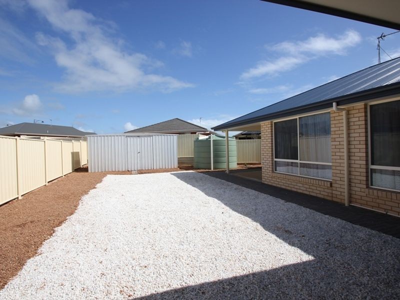 46 Gilmore Crescent, Wallaroo SA 5556