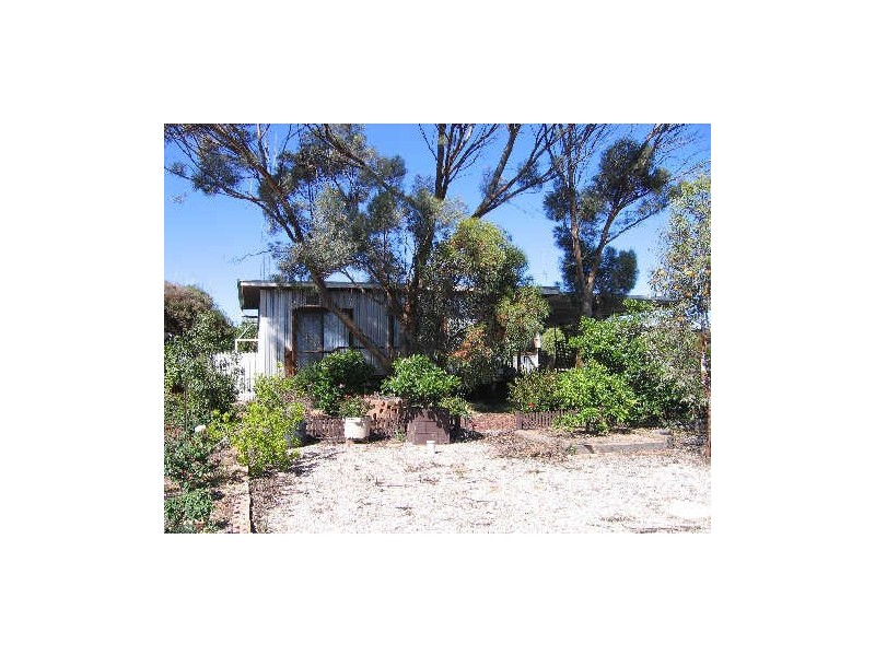 26 Cunliffe Street, Port Hughes SA 5558