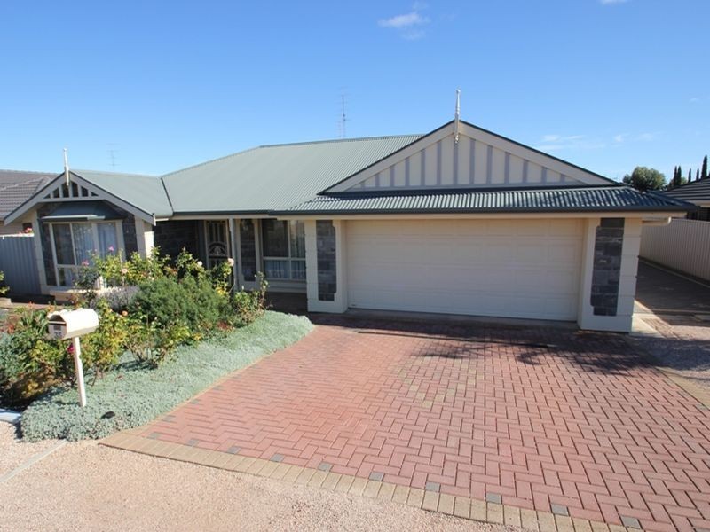 35 Highview Grove, Moonta Bay SA 5558