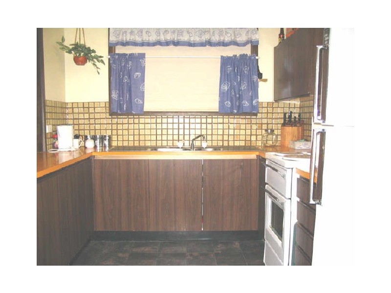 29 Furner Crescent, Port Hughes SA 5558