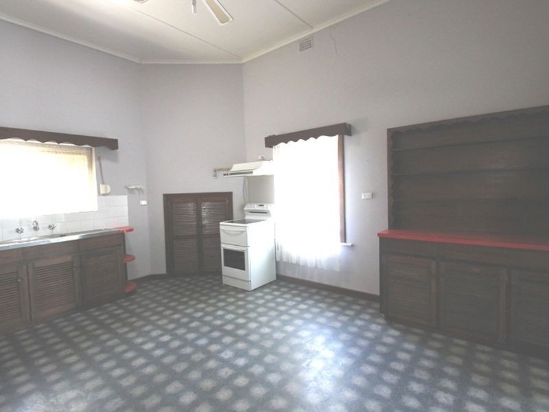 25 Bagot Street, Wallaroo SA 5556