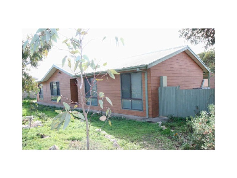 33 Narangga Terrace, Moonta Bay SA 5558