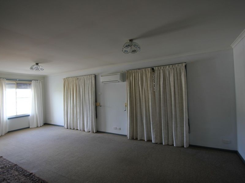 25 Elizabeth Street, Wallaroo SA 5556