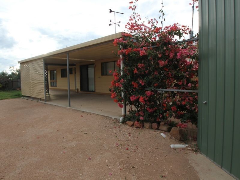 42 North Terrace, Moonta Bay SA 5558