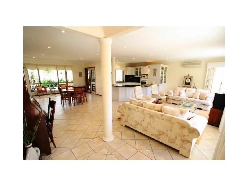 8 Randolph Street, Port Hughes SA 5558