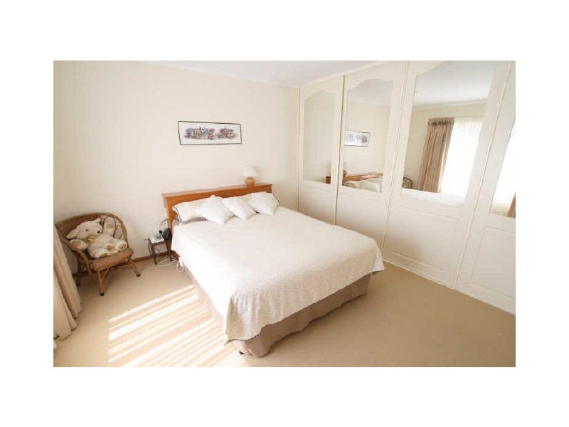 8 Randolph Street, Port Hughes SA 5558