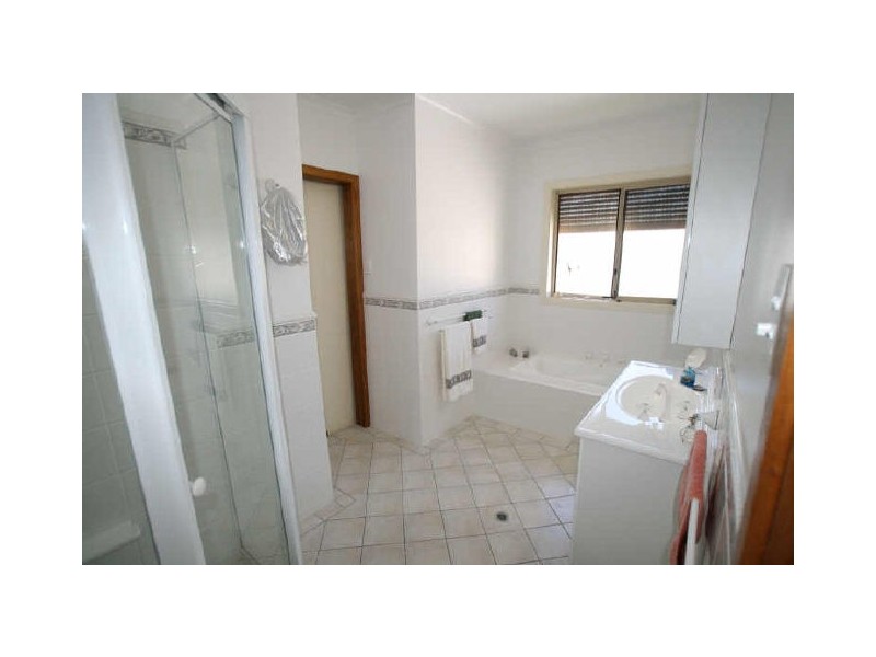 8 Randolph Street, Port Hughes SA 5558